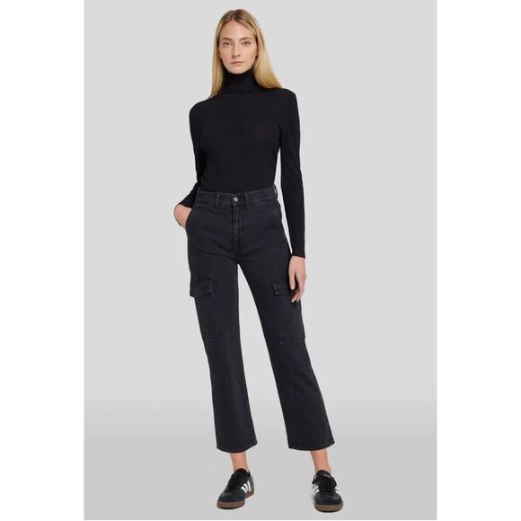 7 For All Mankind Cargo Logan in Collide. Size 27 - Picture 1 of 5
